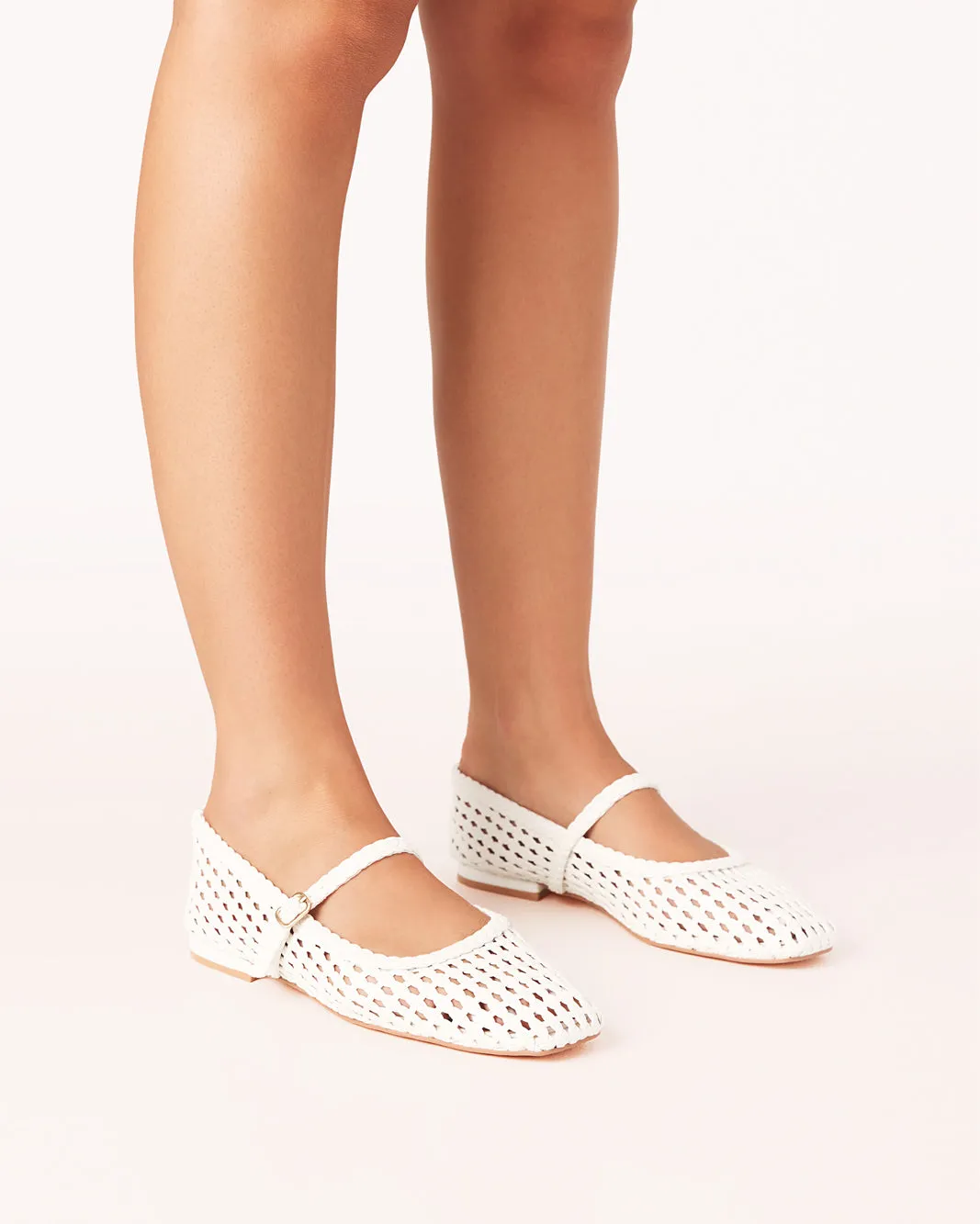 FAWNA - WHITE sold by Billini product image thumbnail 2