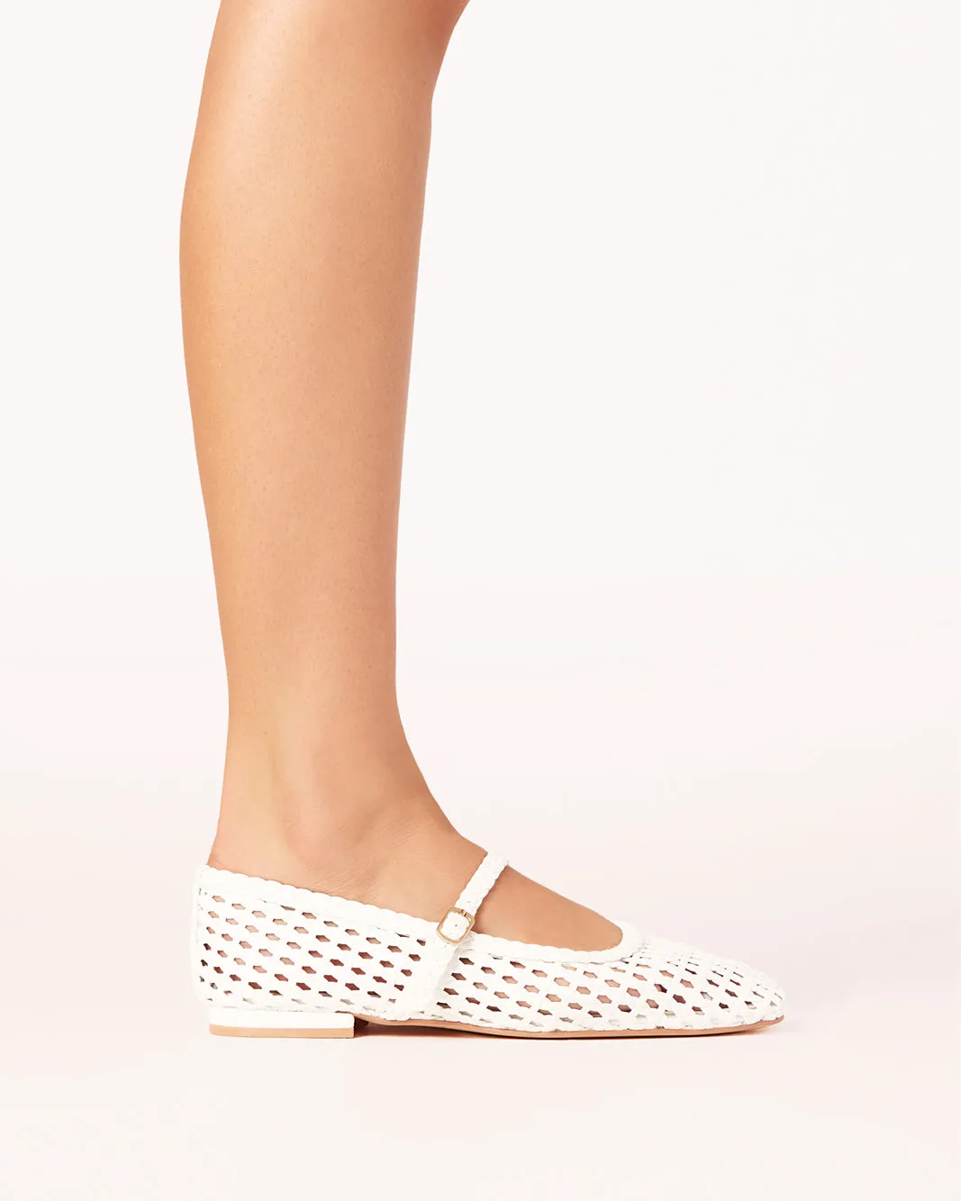 FAWNA - WHITE sold by Billini product image thumbnail 4