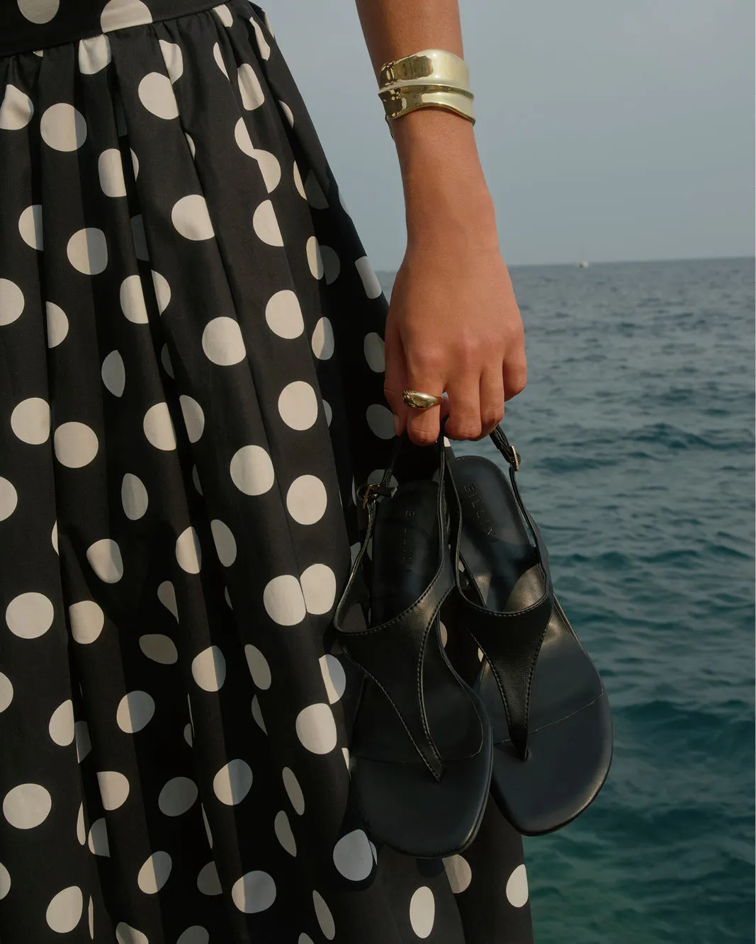 XOCHI - BLACK sold by Billini product image thumbnail 4