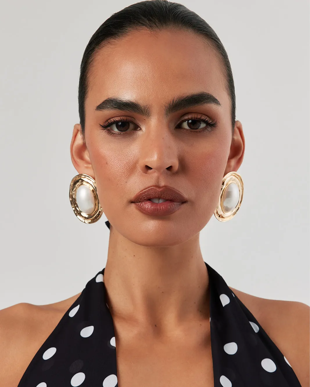 EVIE EARRINGS - GOLD-PEARL sold by Billini product image thumbnail 3