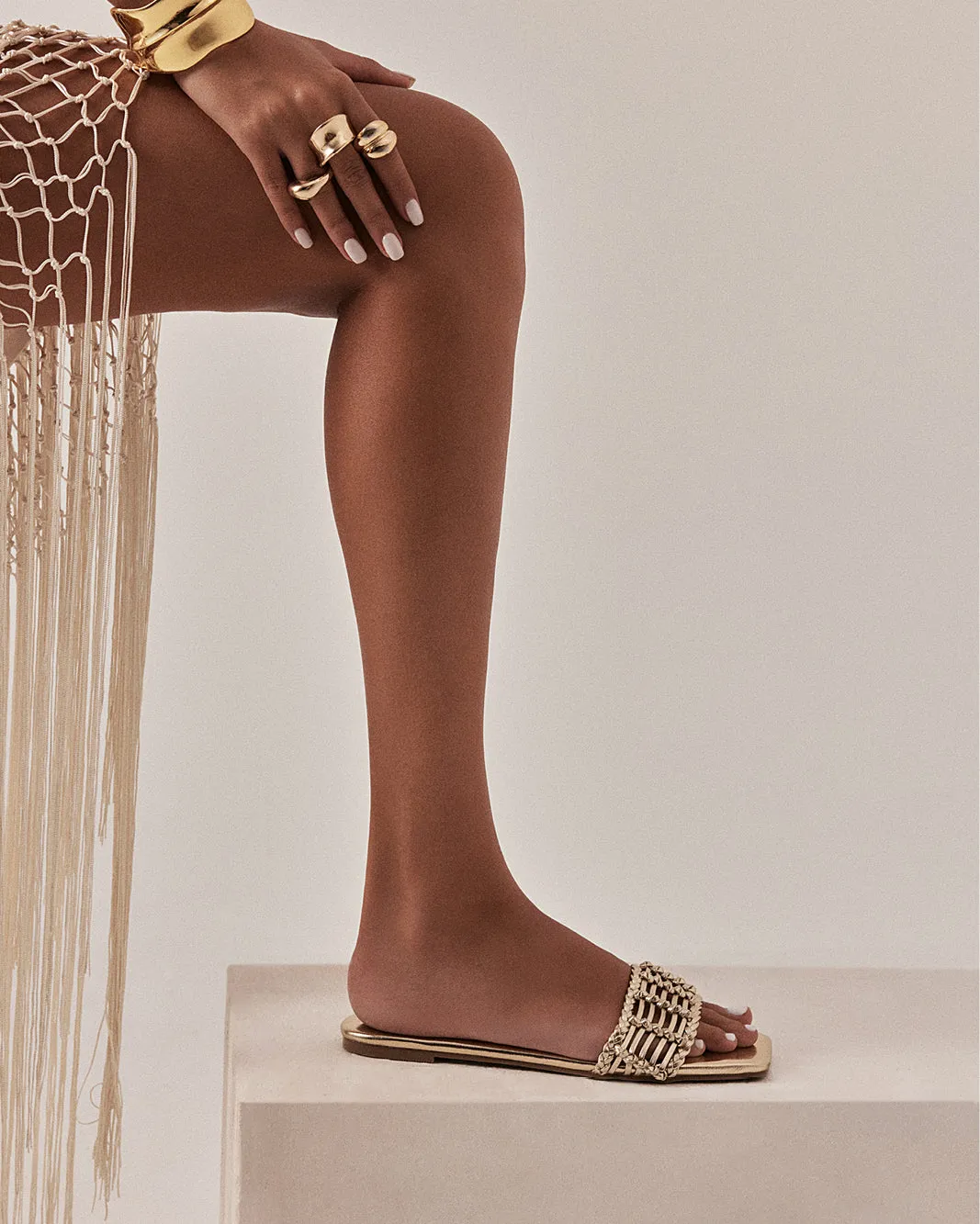 TAURIEL - GOLD METALLIC sold by Billini product image thumbnail 4