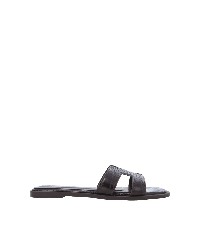 GORDY - DARK CACAO CROC sold by Billini