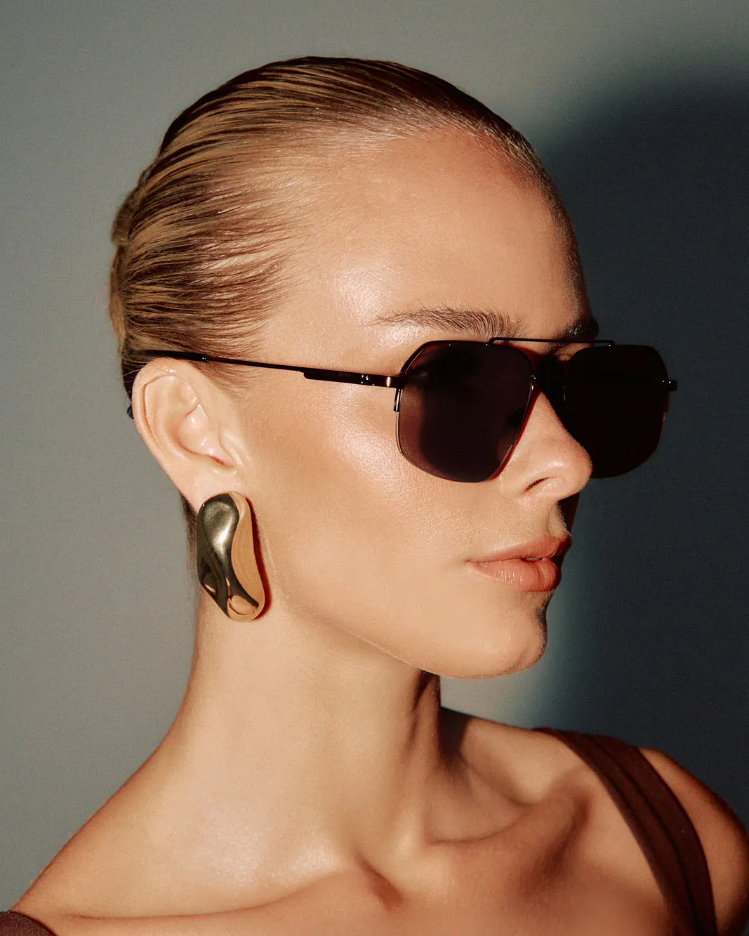 THE HOOPER - BRONZE-DARK CHOCOLATE sold by Billini product image thumbnail 4