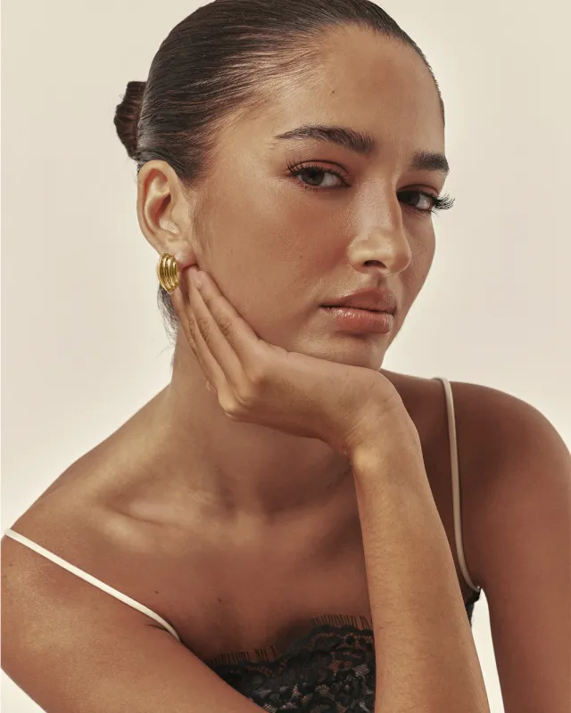 IMOGEN EARRINGS - GOLD made by Billini