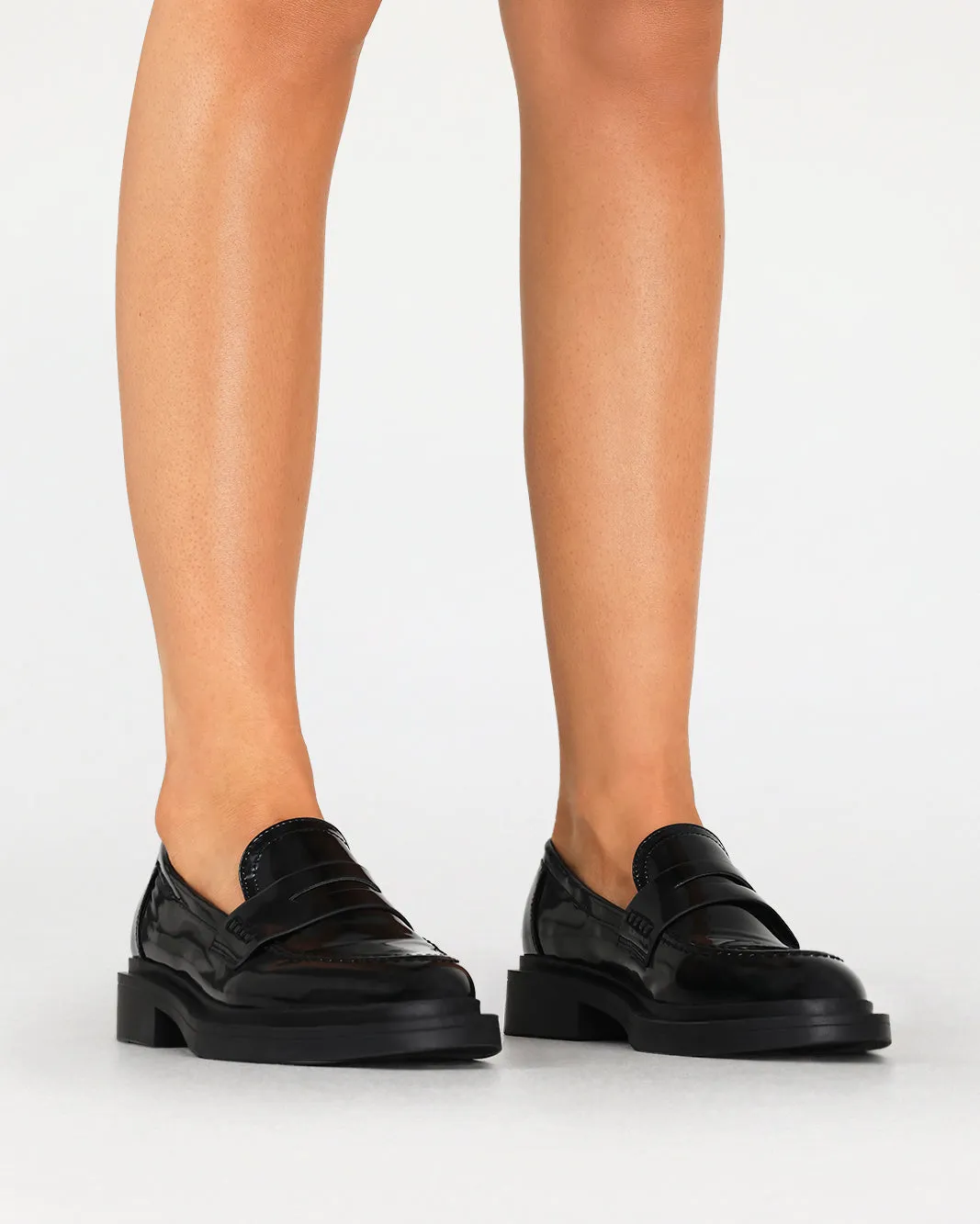 AUGUSTA - BLACK SHINE sold by Billini product image thumbnail 3