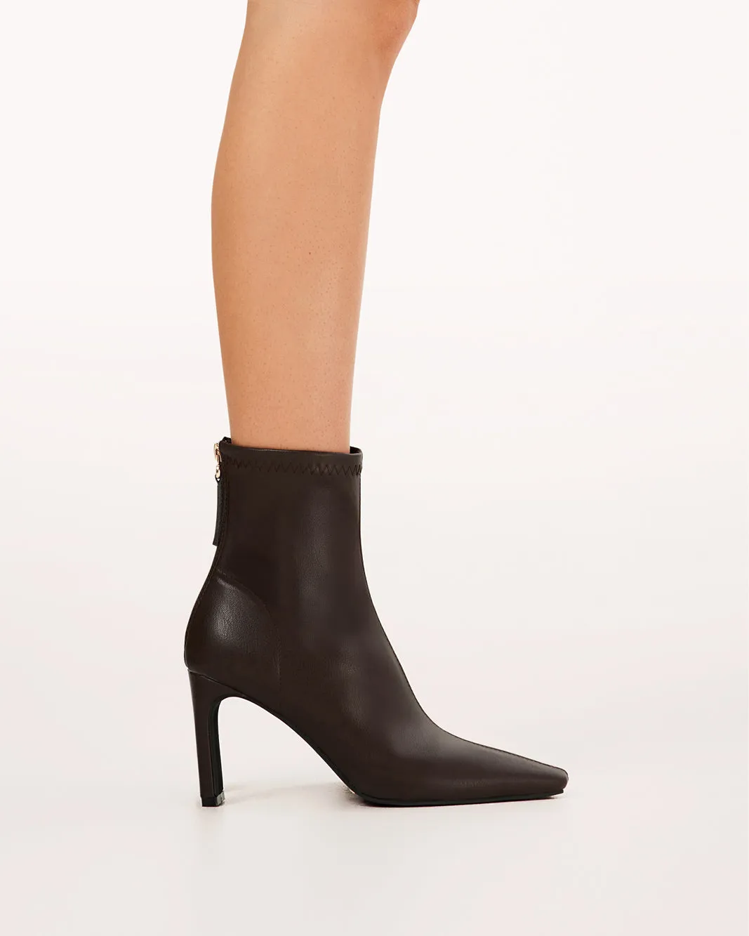 QUINNA - CHOCOLATE sold by Billini product image thumbnail 4