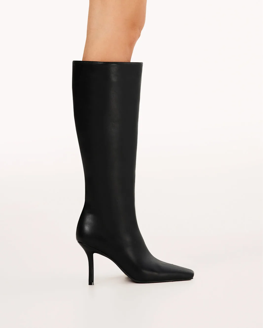 FINNLEY - BLACK sold by Billini product image thumbnail 4