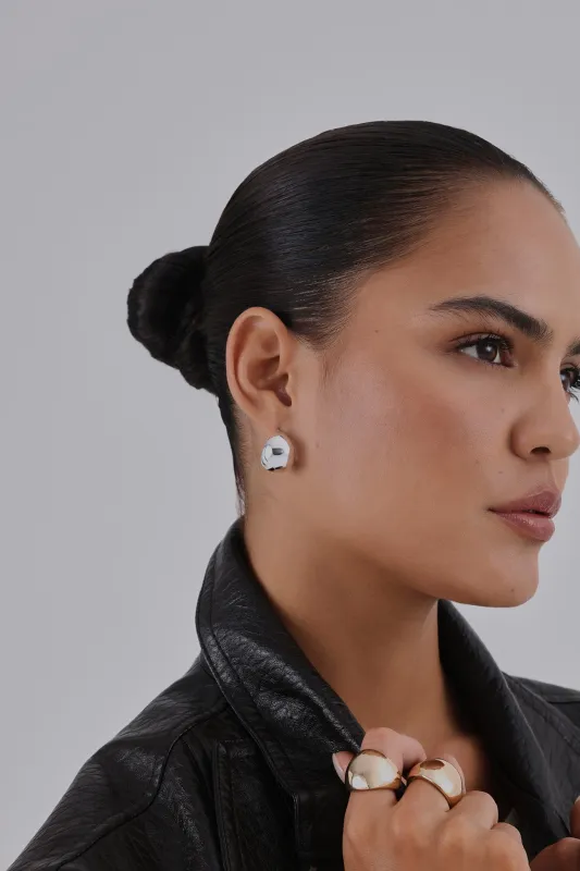 ORIANA EARRINGS - SILVER made by Billini