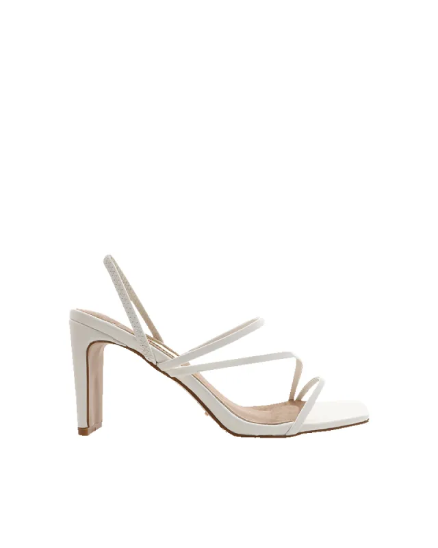 SAMMI WIDE FIT - WHITE sold by Billini