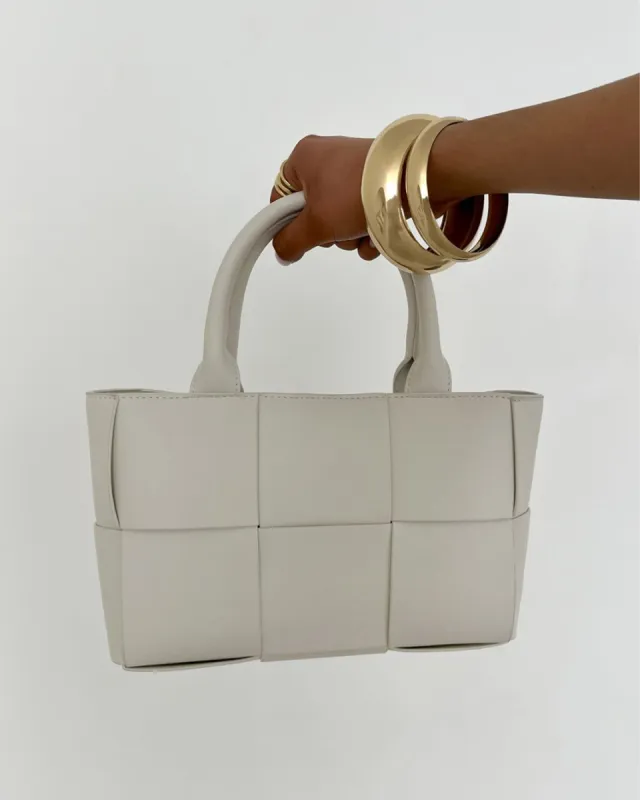 BINDY TOTE BAG - BONE sold by Billini