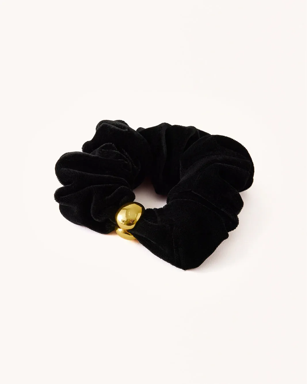 AUGUST SCRUNCHIE - BLACK sold by Billini product image thumbnail 4