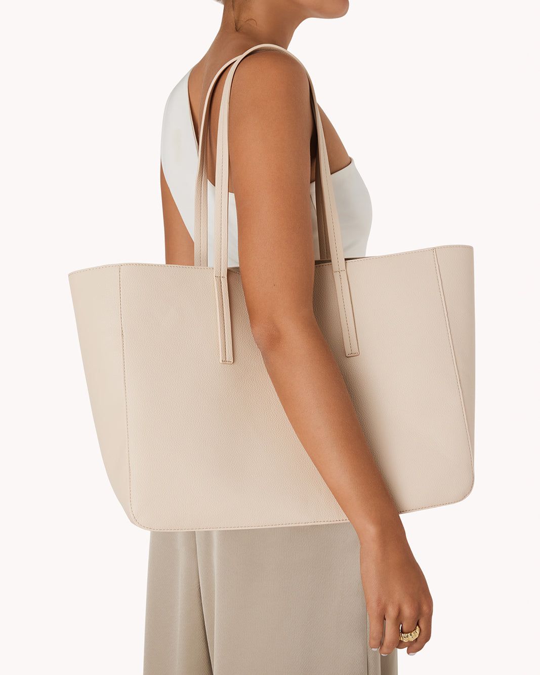 AURORA TOTE BAG - SHORTBREAD sold by Billini product image thumbnail 2