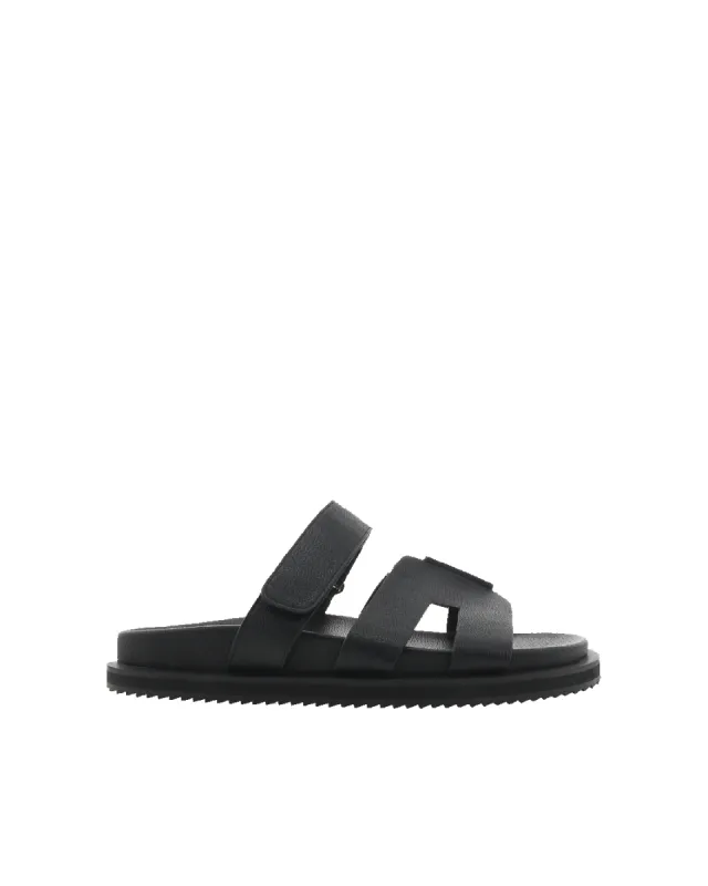 THEON - BLACK sold by Billini