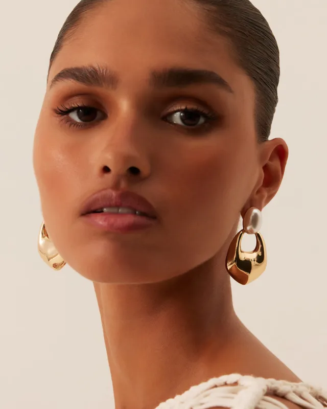 EMMA EARRING - GOLD-PEARL sold by Billini