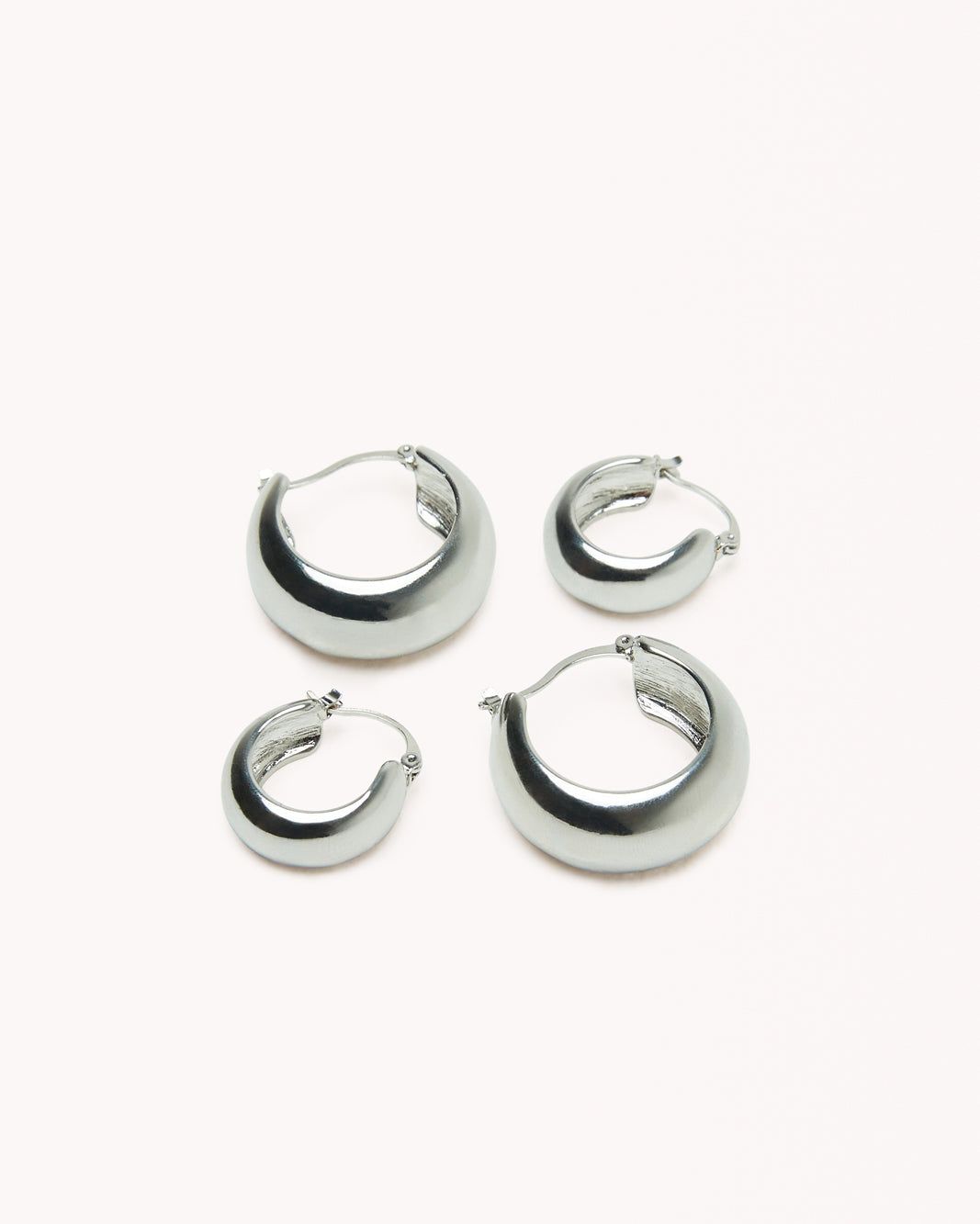 FUNDI EARRING 2 PACK - GUNMETAL SILVER sold by Billini product image thumbnail 3