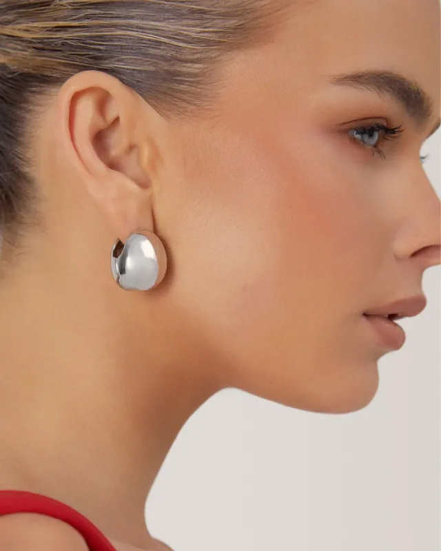 DARCY EARRING - DARK SILVER made by Billini