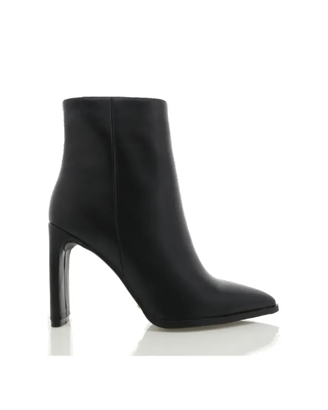 WILMORE - BLACK sold by Billini