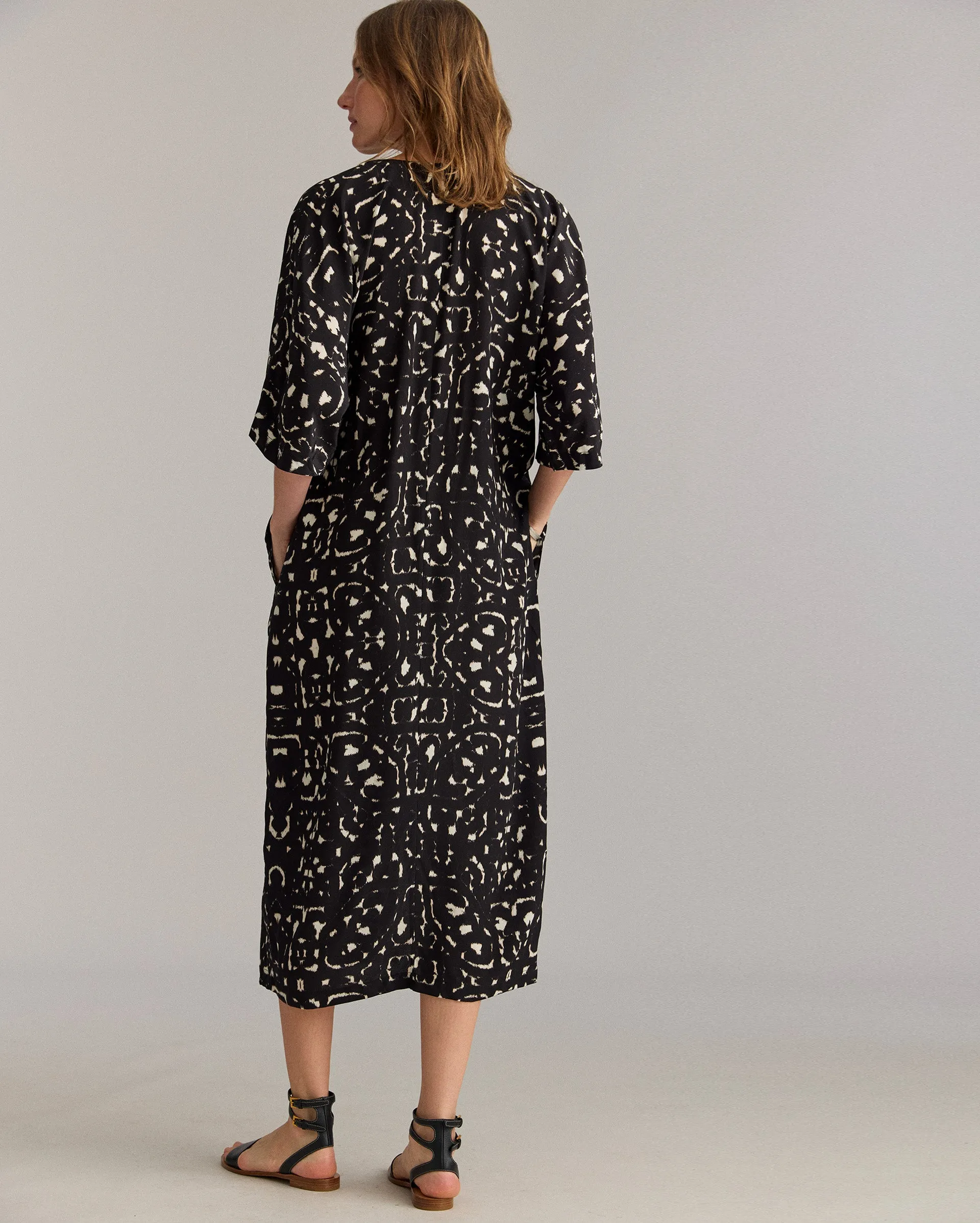 Moroccan Screen Silk V-Pleat Maxi Dress sold by Billy Reid product image thumbnail 3