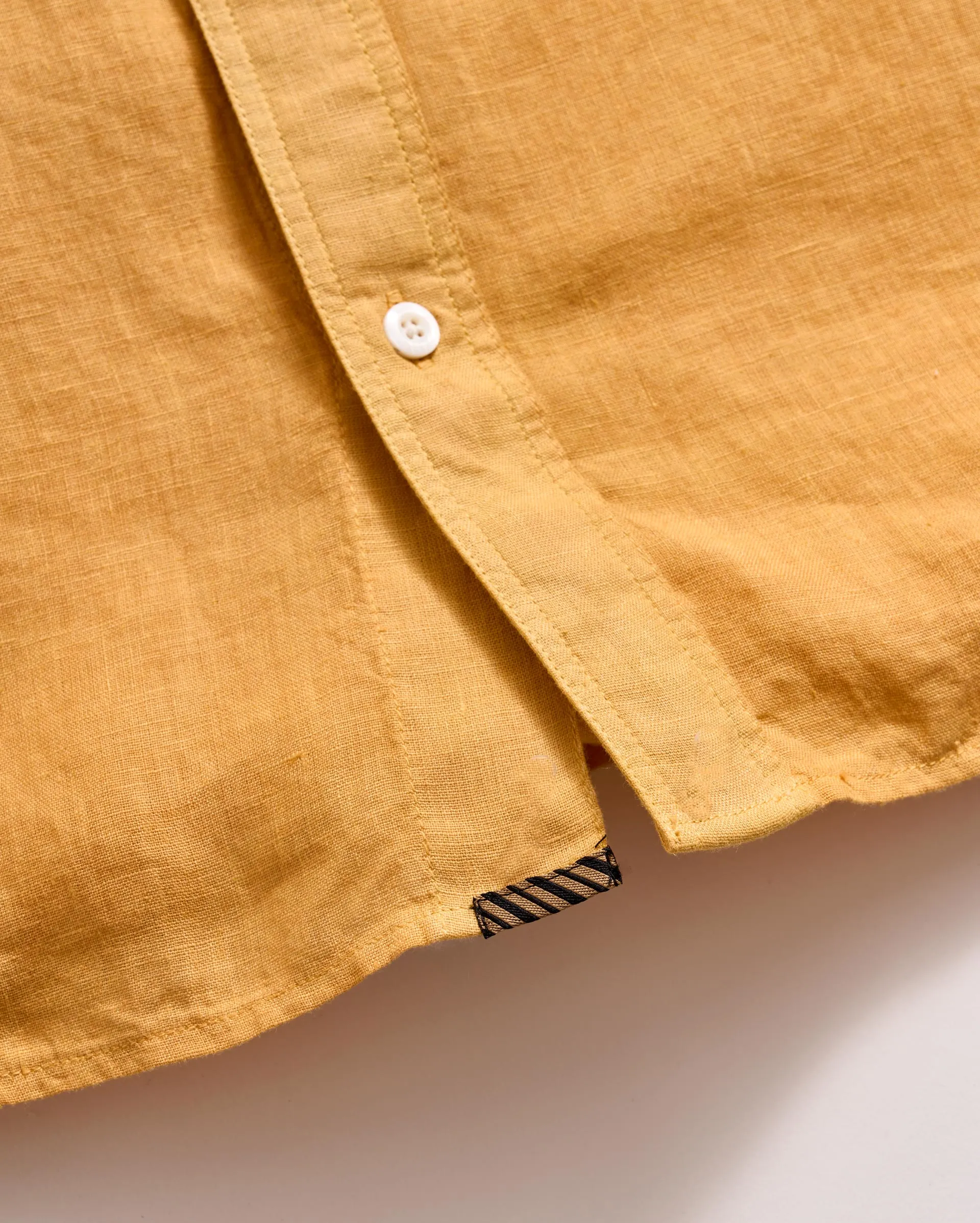 Tuscumbia Linen Shirt Button-Down sold by Billy Reid product image thumbnail 4