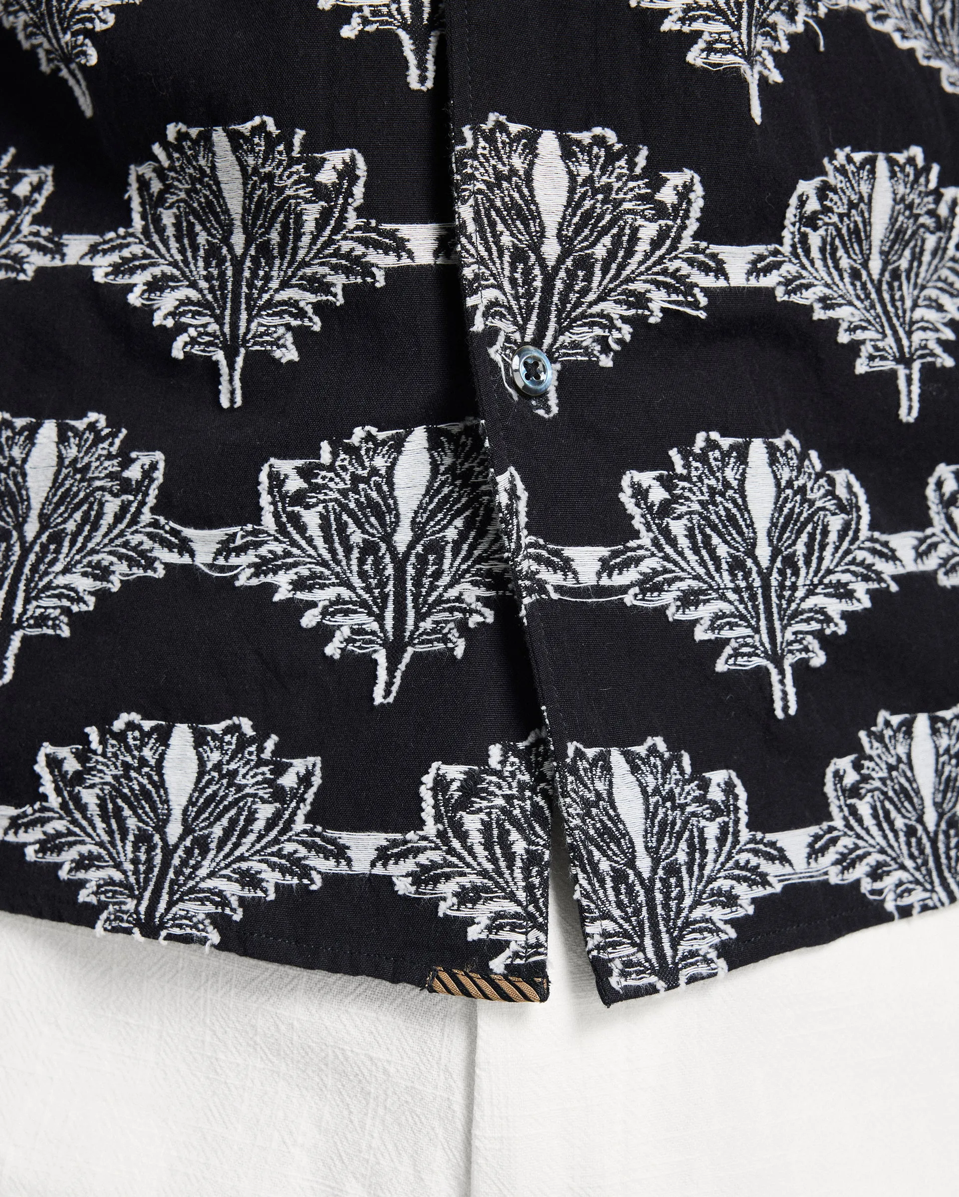 Short Sleeve Botanical Jacquard Camp Shirt sold by Billy Reid product image thumbnail 5