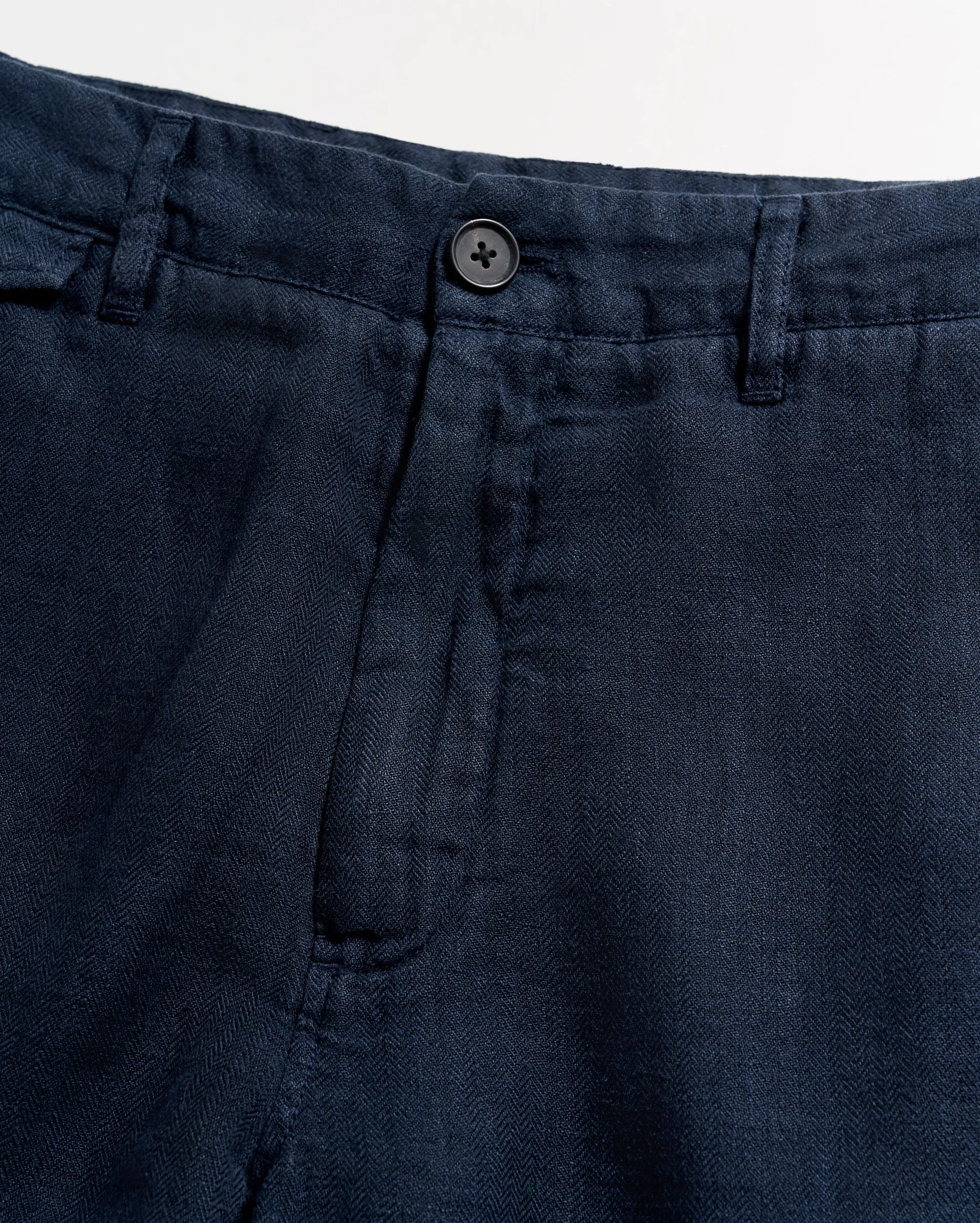 LINEN MOORE SHORT sold by Billy Reid product image thumbnail 4