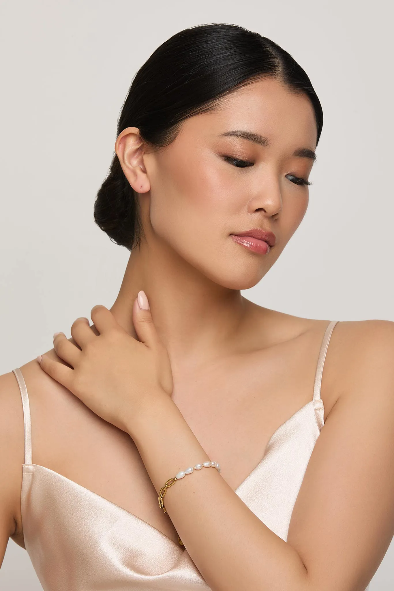 Reina Pearl Bracelet sold by Birdy Grey product image thumbnail 2