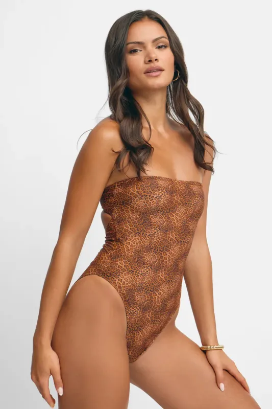 Scarlet One Piece / Leopard sold by Blackbough