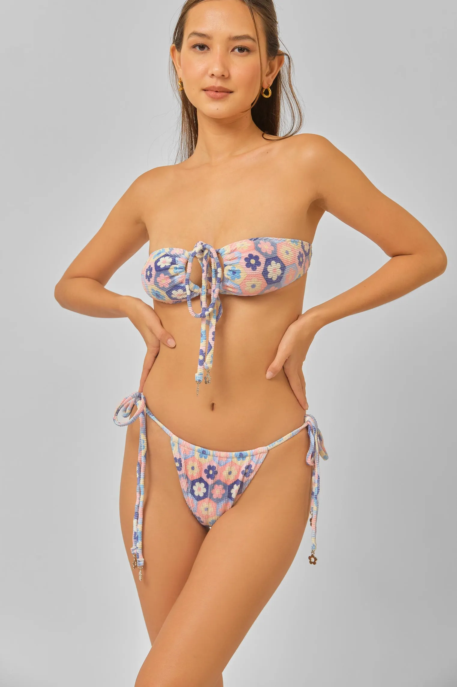 Billie Halterneck Top / Gelato FINAL SALE sold by Blackbough product image thumbnail 4