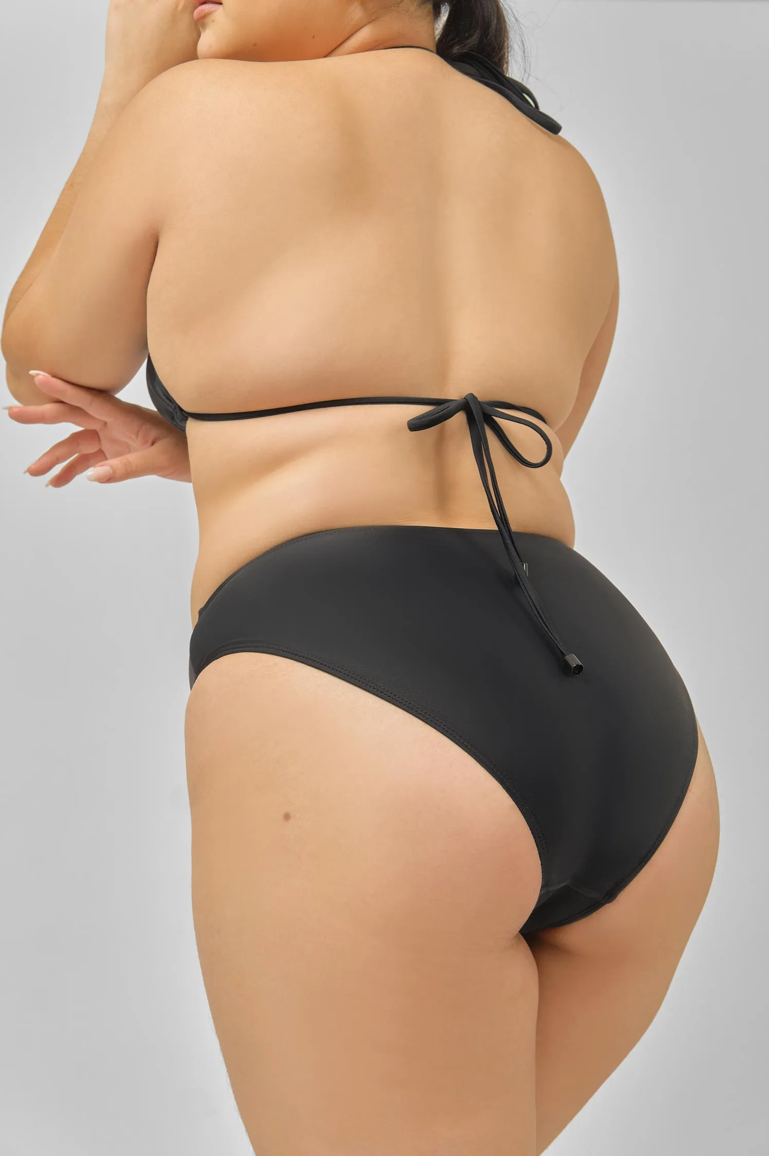 High Waist Bottoms / Bermuda Black sold by Blackbough product image thumbnail 5
