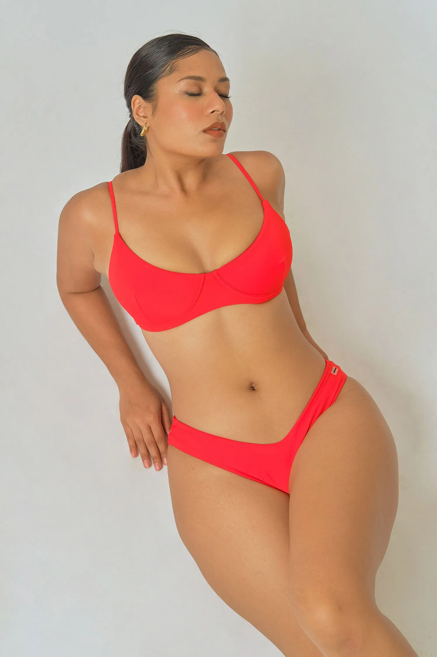 Willow Underwire Top / Red FINAL SALE sold by Blackbough product image thumbnail 4