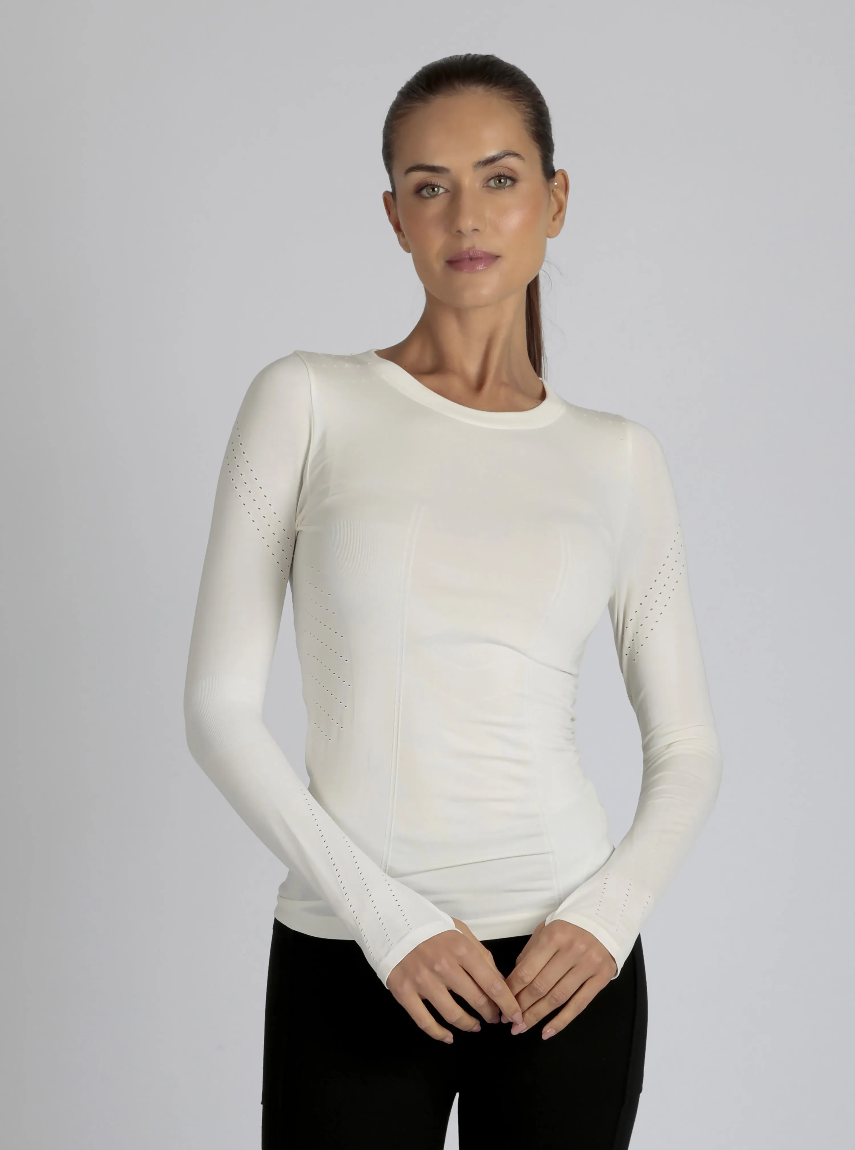 LS Magnetic Compression Top - White sold by blanc noir