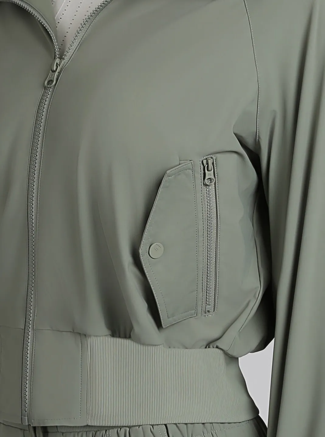 New Mastermind Bomber sold by blanc noir