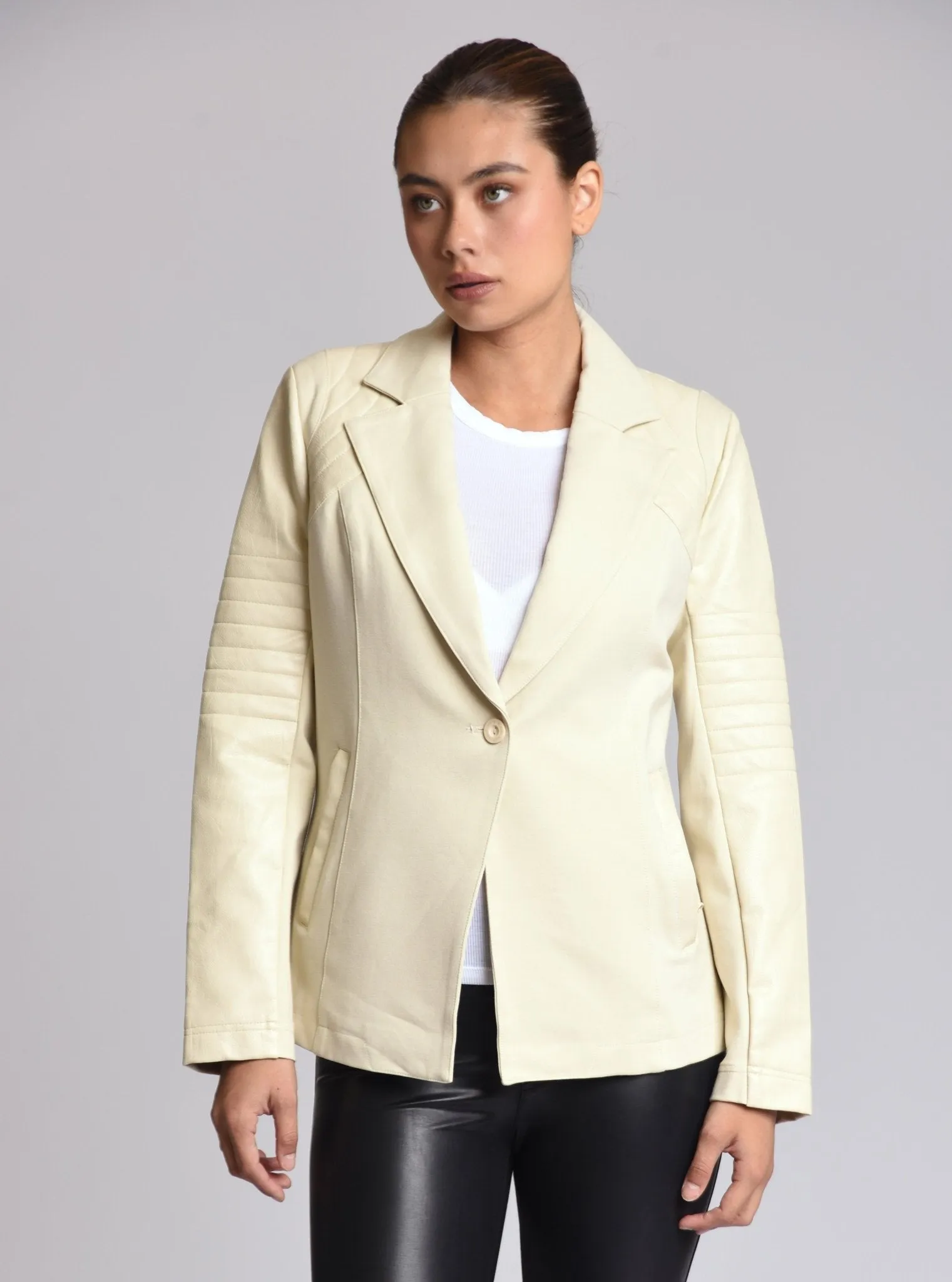 $49 Limitless Blazer - Chalk - FINAL SALE sold by blanc noir product image thumbnail 4