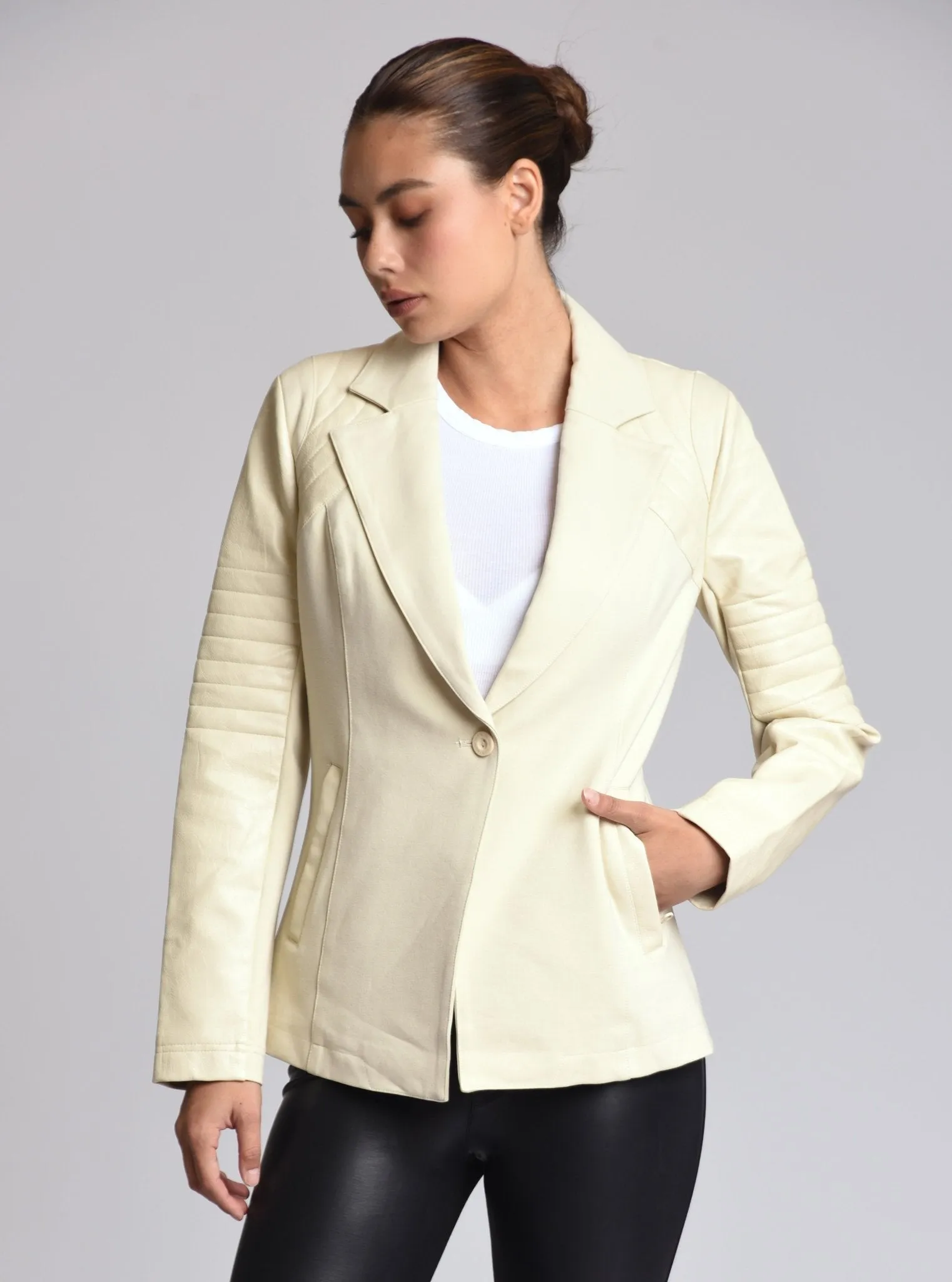 $49 Limitless Blazer - Chalk - FINAL SALE sold by blanc noir product image thumbnail 2