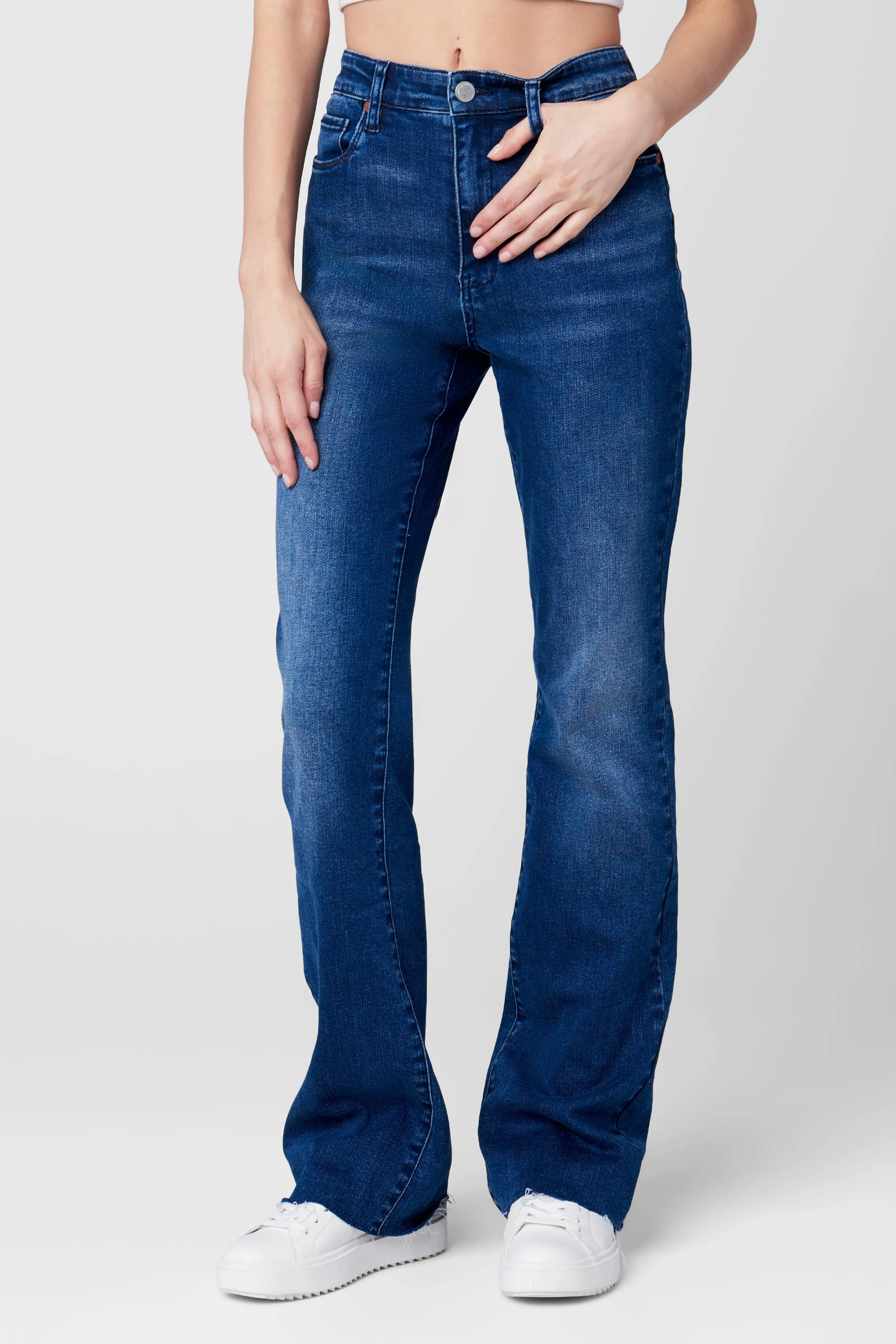 Hoyt In Get Rolling Pant sold by BlankNYC product image thumbnail 2