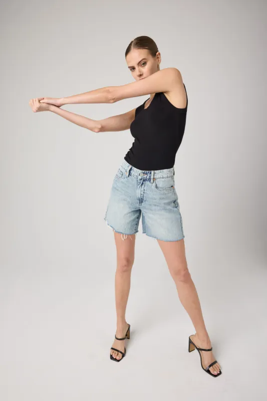 Warren Love Fest Short made by BlankNYC