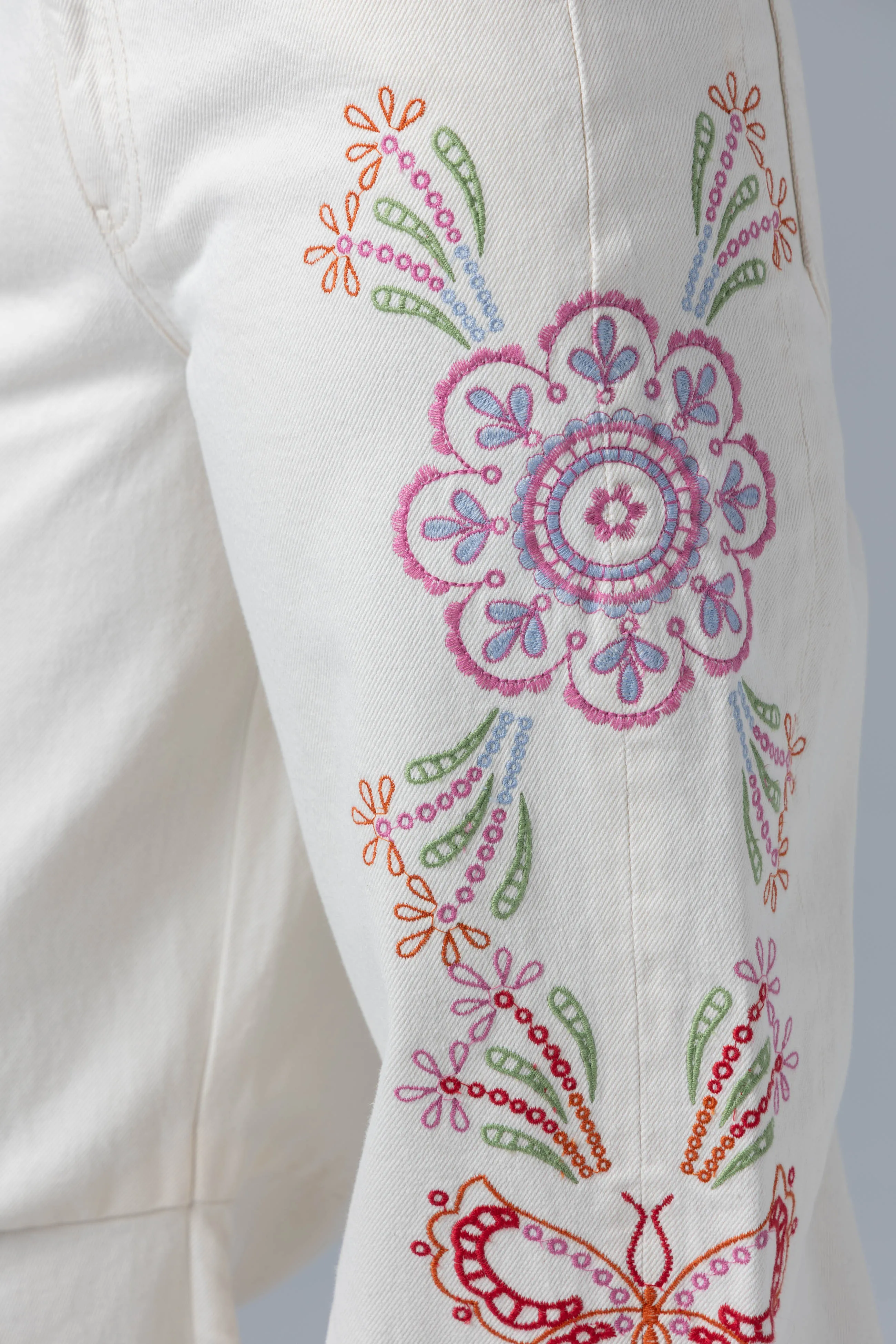 SPRING FLING PANTS sold by BlankNYC product image thumbnail 5