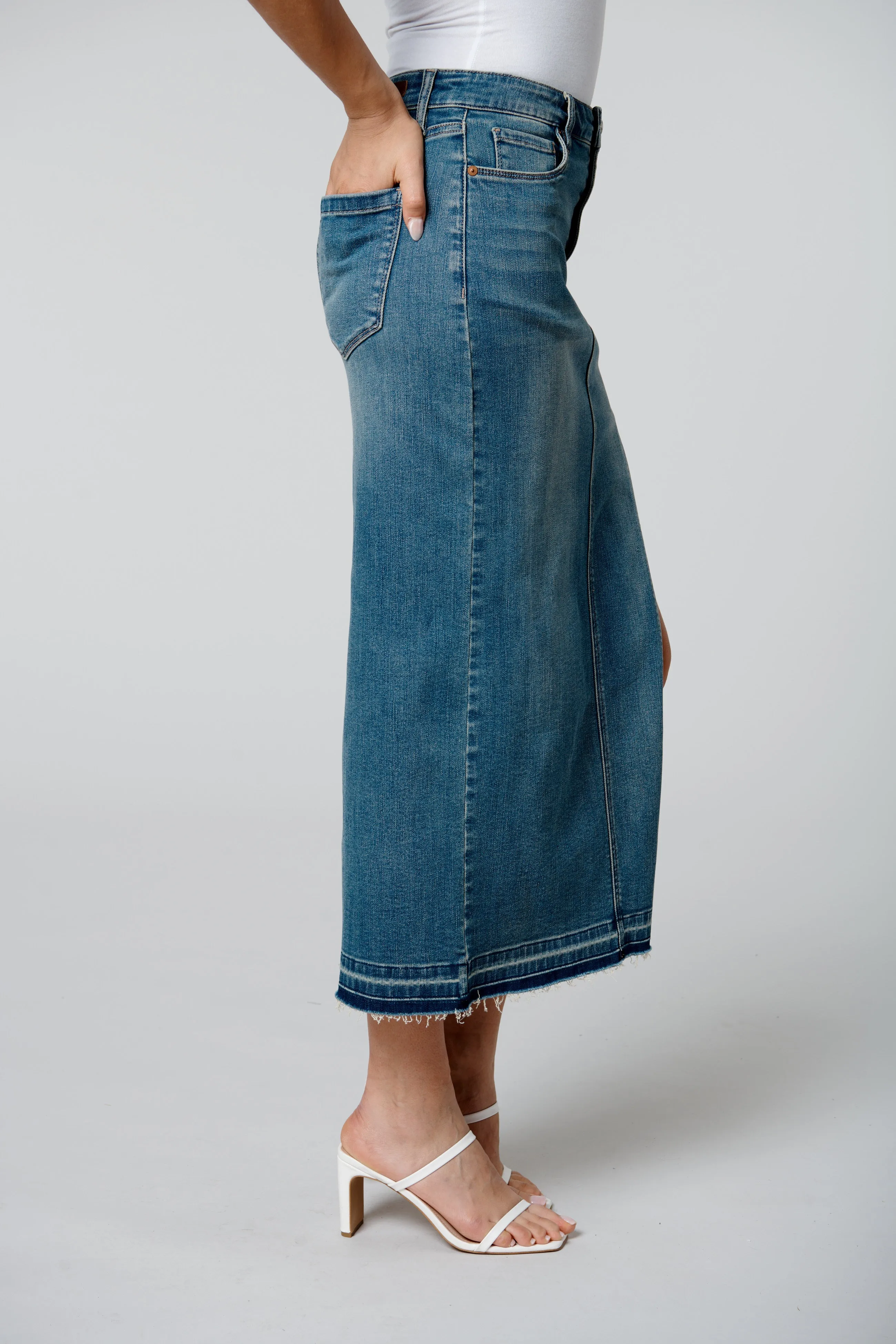 Shape Up Skirt sold by BlankNYC product image thumbnail 4