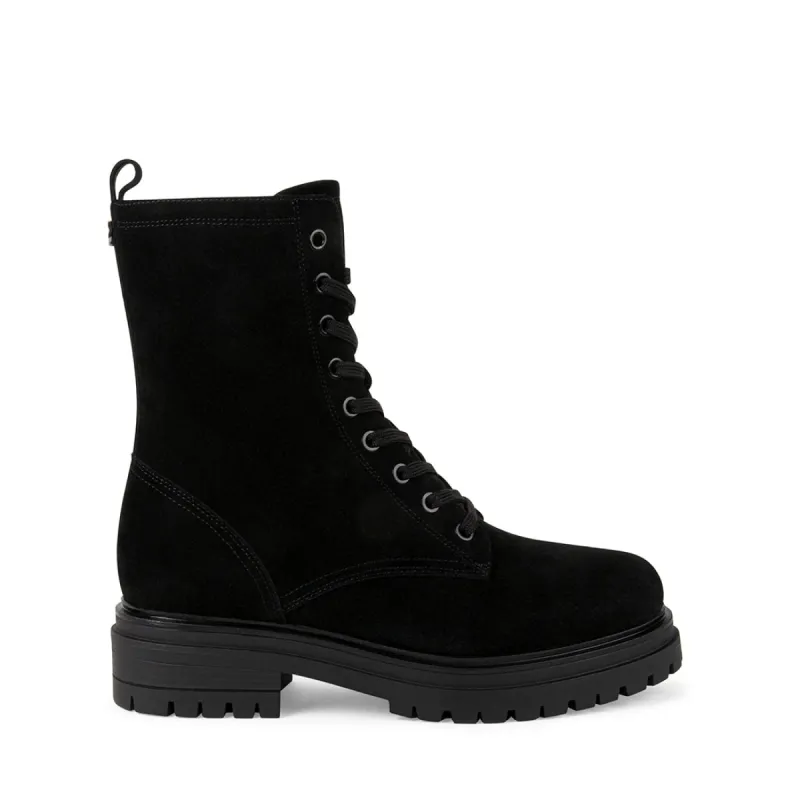 CLAIRES sold by Blondo