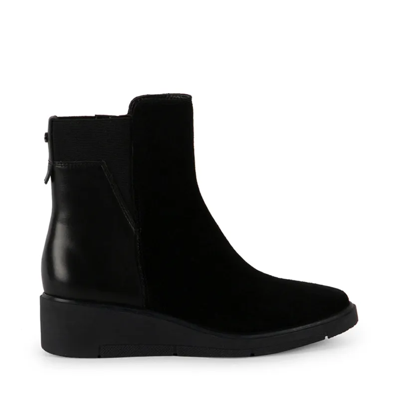 LYDIAS sold by Blondo