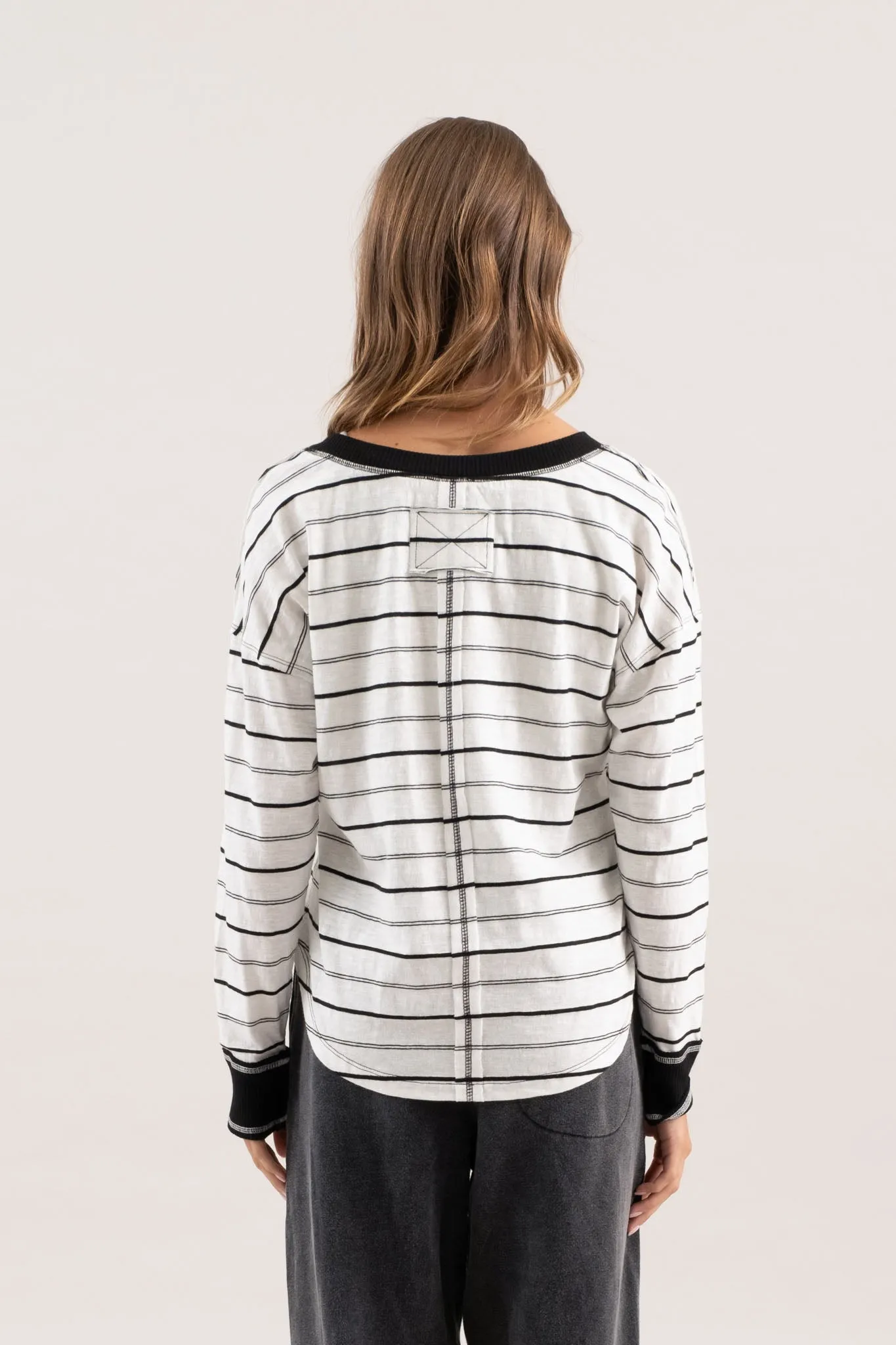 CONTRAST STRIPED V NECK LONG SLEEVE sold by Blu Pepper product image thumbnail 2