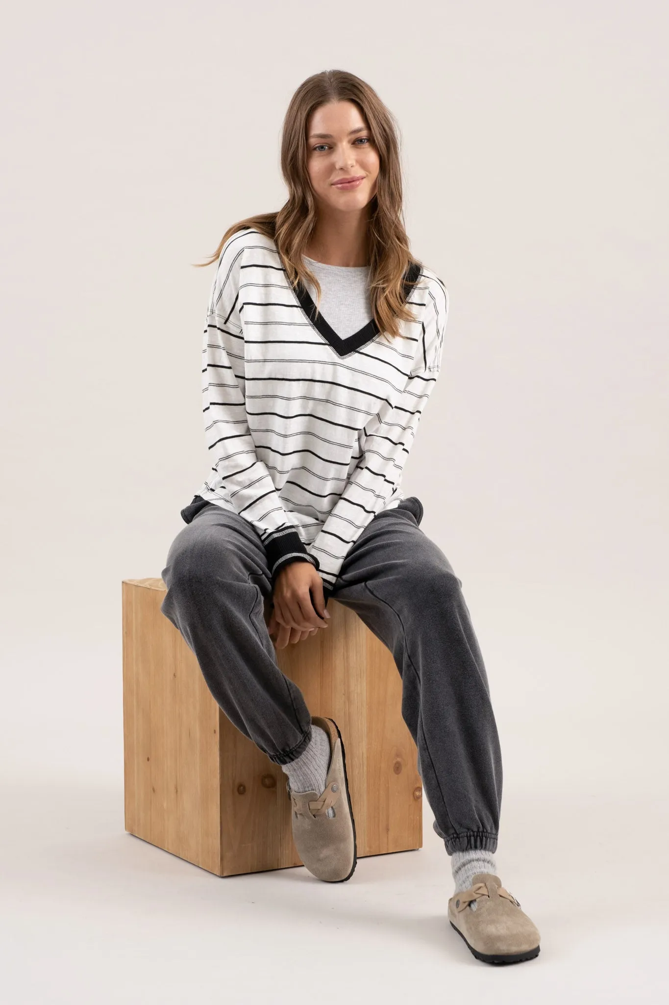CONTRAST STRIPED V NECK LONG SLEEVE sold by Blu Pepper product image thumbnail 5