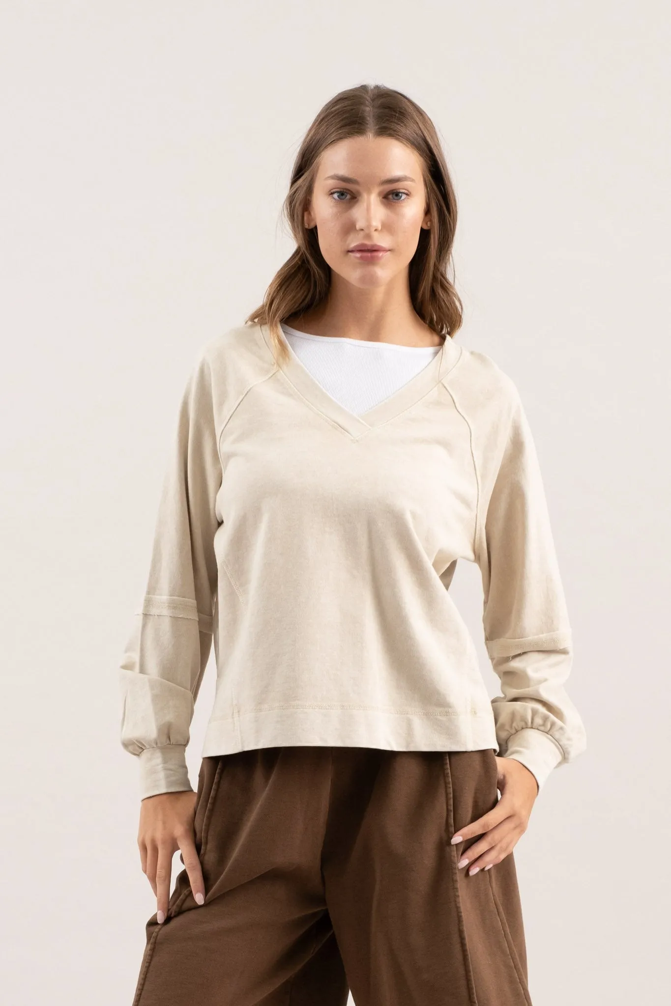 WASHED V NECK EXPOSED SEAM LONG SLEEVE KNIT TOP sold by Blu Pepper product image thumbnail 4