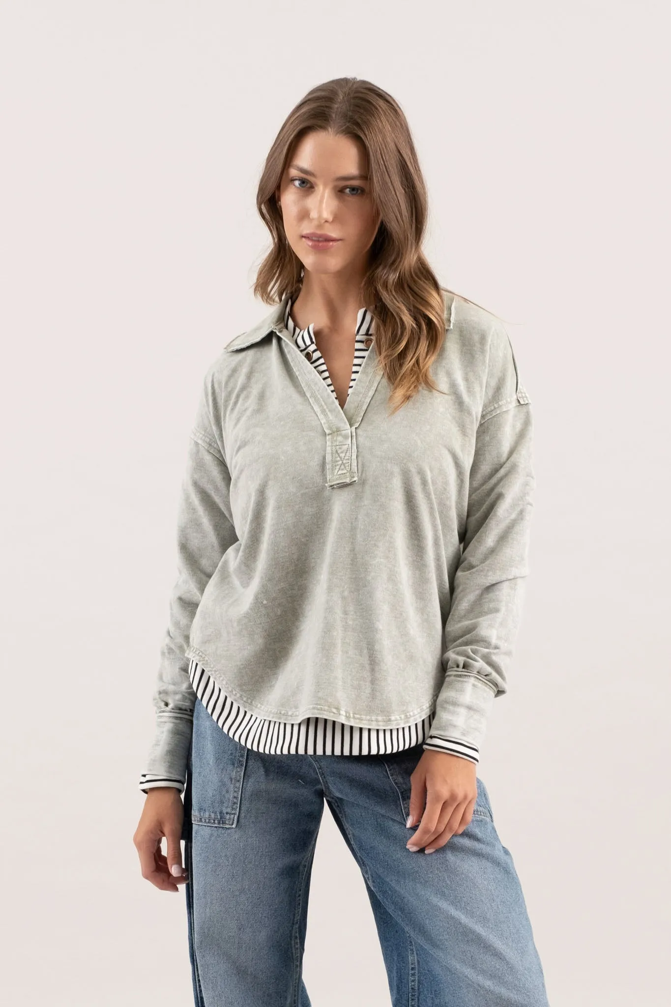 WASHED COLLARED LONG SLEEVE KNIT TOP sold by Blu Pepper product image thumbnail 4