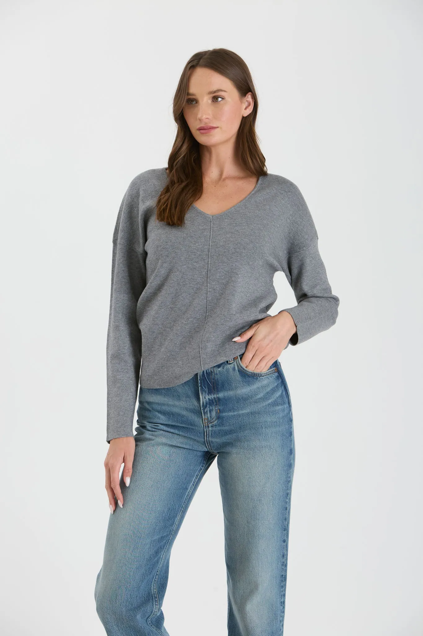 SOLID V NECK FRONT SEAM KNIT SWEATER sold by Blu Pepper product image thumbnail 4
