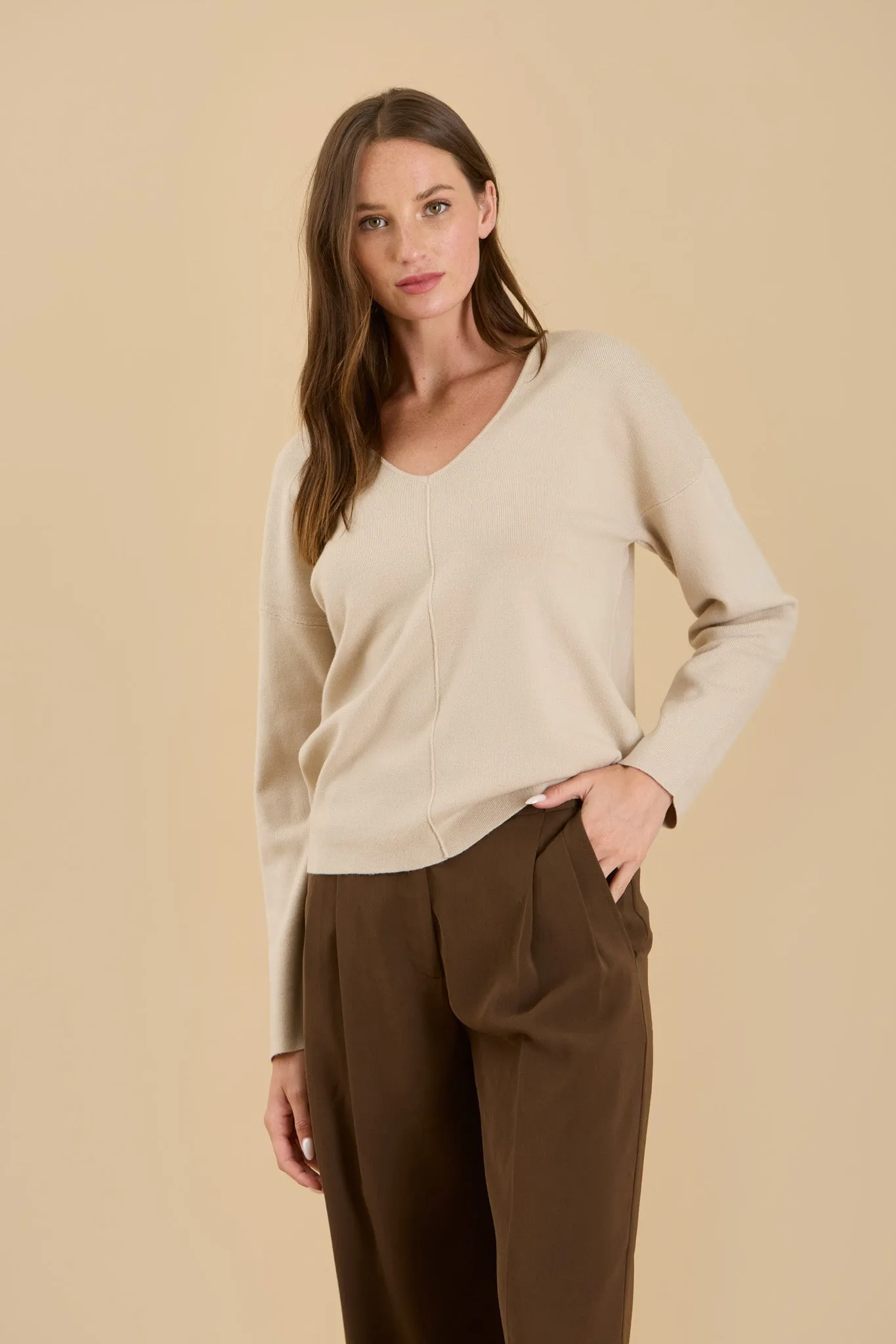 SOLID V NECK FRONT SEAM KNIT SWEATER sold by Blu Pepper product image thumbnail 5