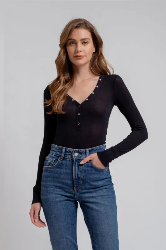 V NECK HALF SNAP BUTTON LONG SLEEVE KNIT TOP sold by Blu Pepper