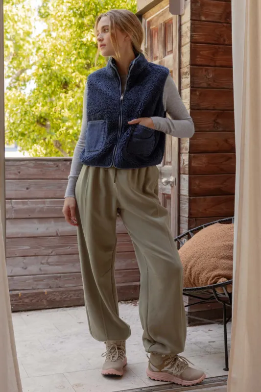 FLEECE ZIP UP VEST WITH POCKETS sold by Blu Pepper