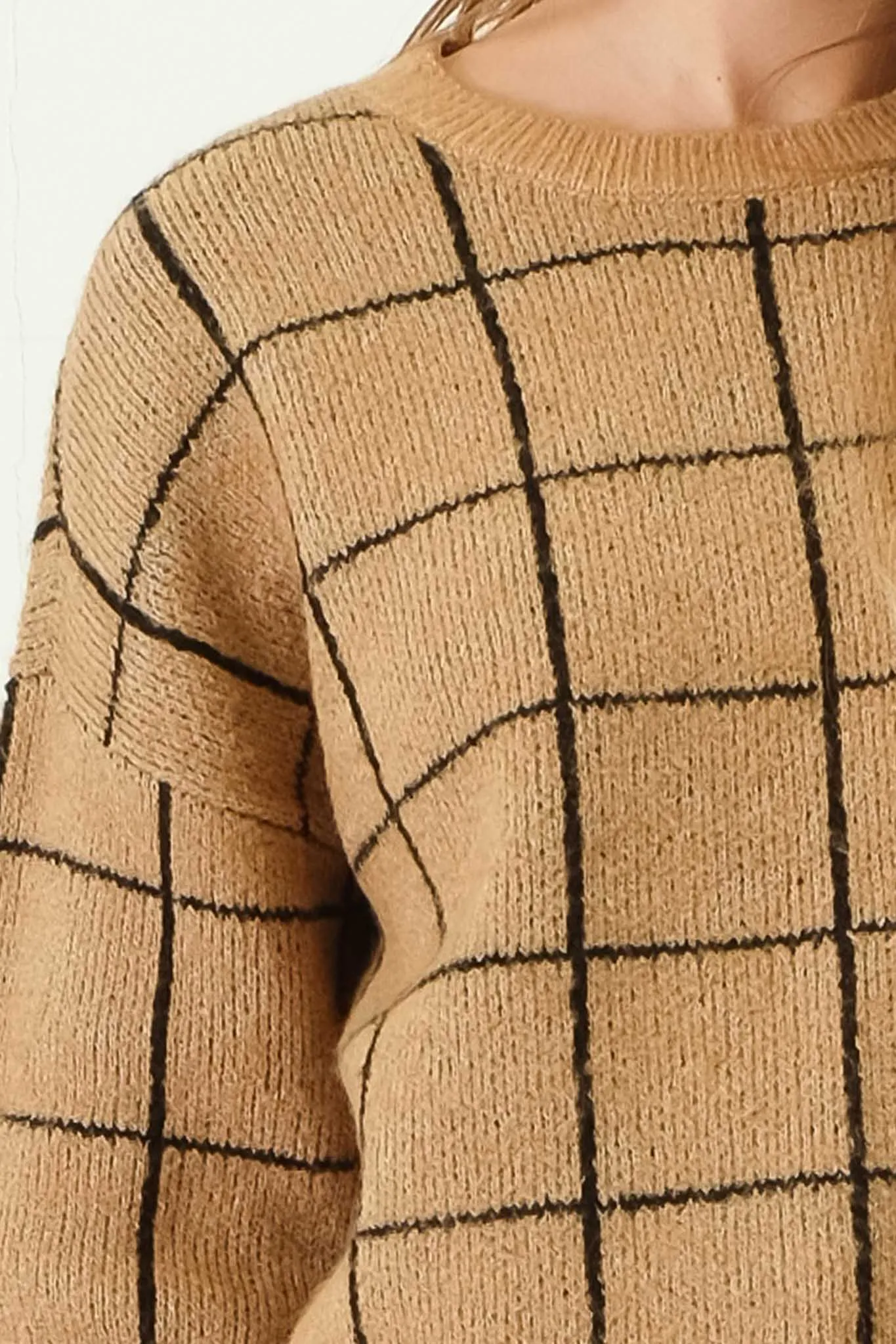 GRID PRINT CREW NECK KNIT PULLOVER SWEATER sold by Blu Pepper product image thumbnail 3
