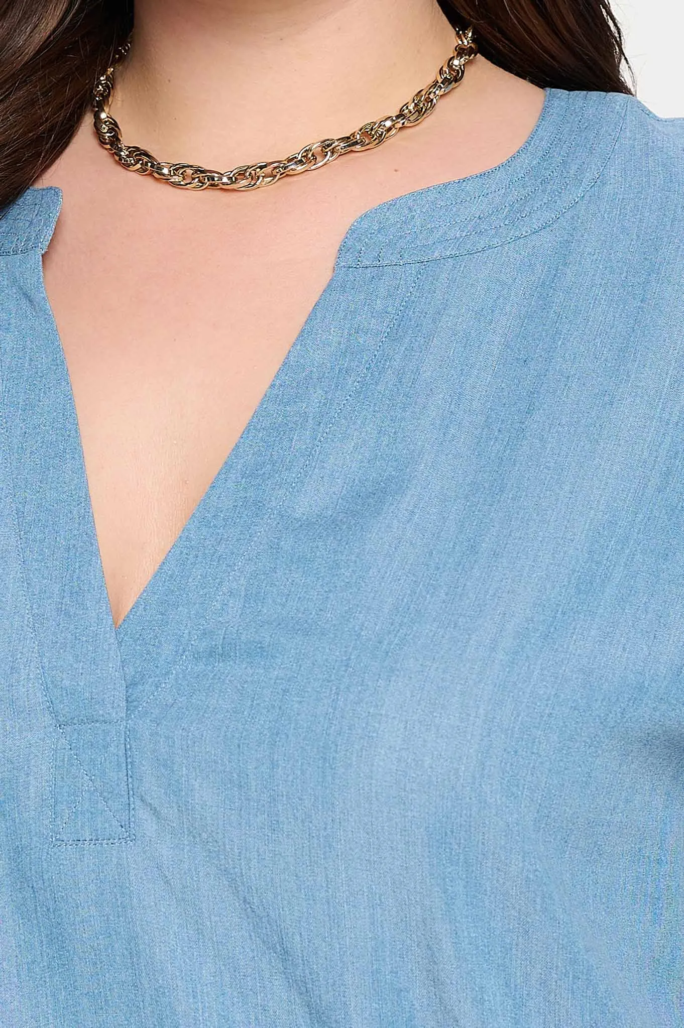 PLUS CHAMBRAY SPLIT NECK SHORT SLEEVE BLOUSE sold by Blu Pepper product image thumbnail 4